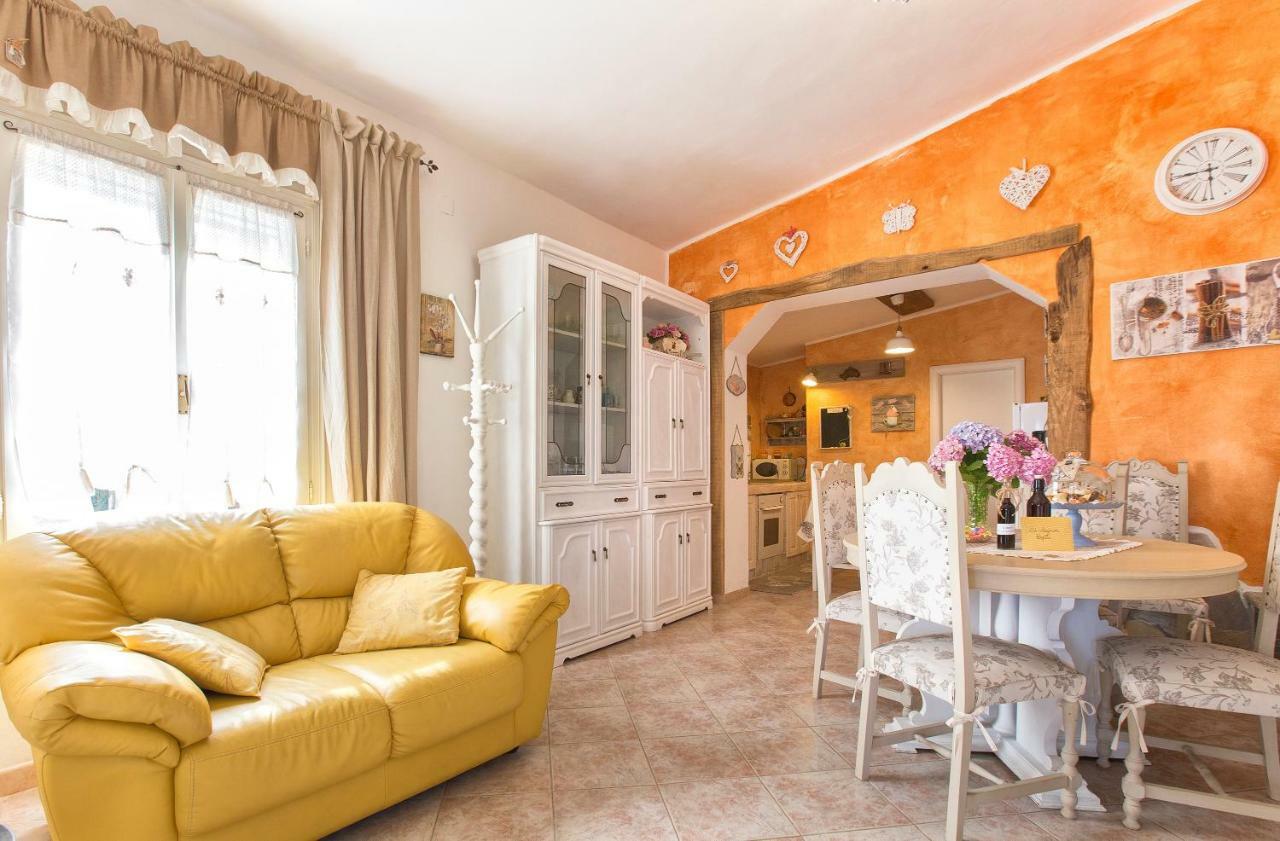 Casa Vacanze La Guzzetta Ranch Villa Canaglia Екстериор снимка